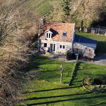 Ferme De Noyes Couette-café