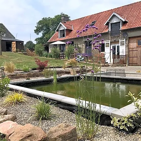 Ferme De Noyes B&B Sourdeval