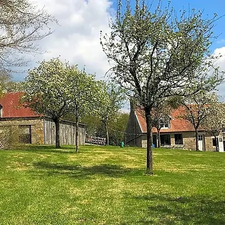 Ferme De Noyes 3*