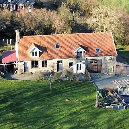 Ferme De Noyes Sourdeval