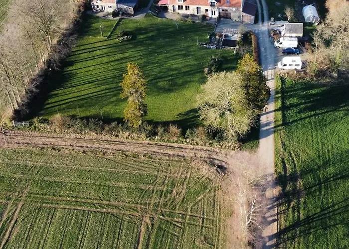 Ferme De Noyes Sourdeval